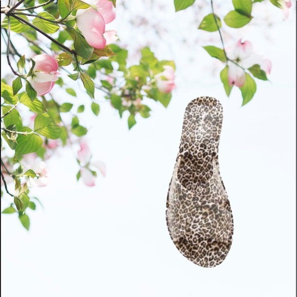 Open Toe Jelly Sandals Leopard Print Qupid - Picture 4 of 4